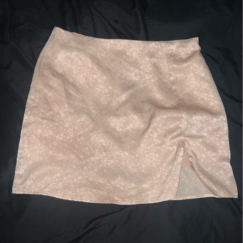 Blue Blush Beige Skirt